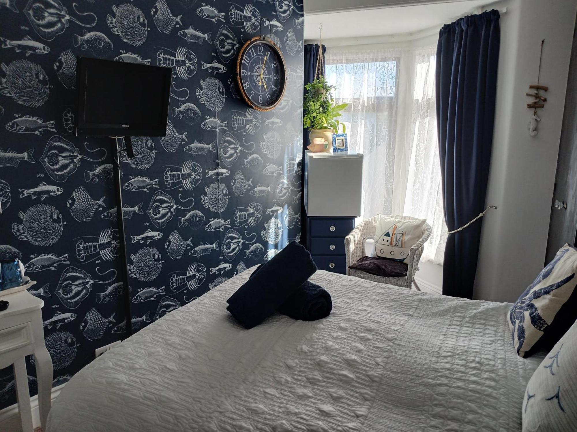 Marjune Guest House Веймут Екстер'єр фото